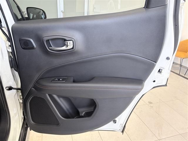 JEEP COMPASS 4WD 2018 Image 31