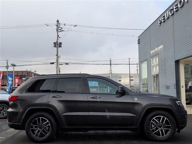 JEEP GRAND CHEROKEE 2020 Image 31
