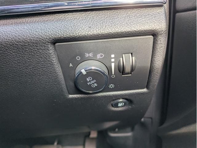 JEEP GRAND CHEROKEE 2020 Image 31