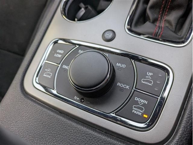 JEEP GRAND CHEROKEE 2020 Image 31