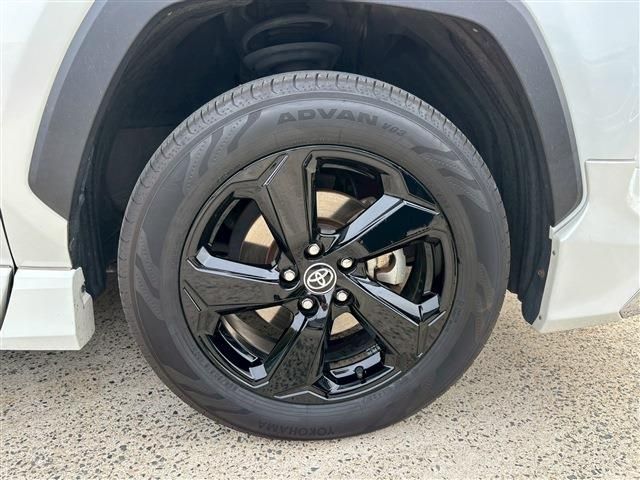 TOYOTA RAV4 2WD 2021 Image 31