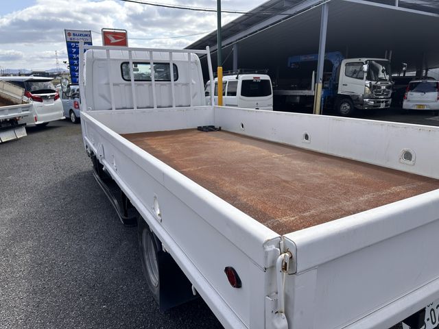 MITSUBISHI CANTER 2002 Image 31