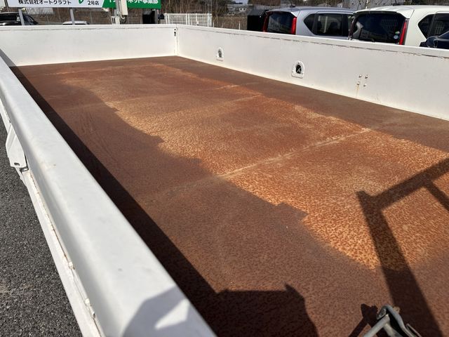 MITSUBISHI CANTER 2002 Image 31