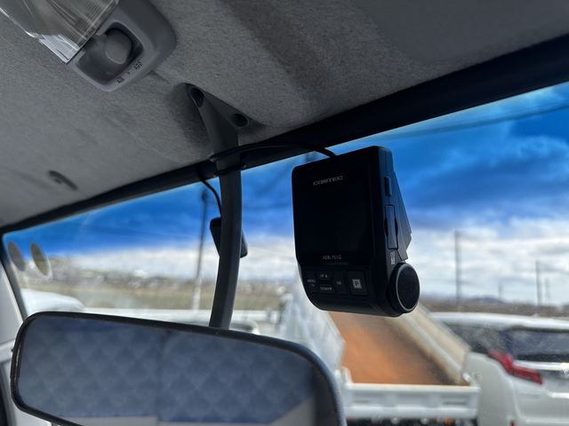 MITSUBISHI CANTER 2002 Image 31