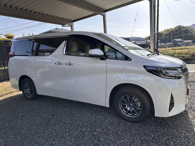 TOYOTA ALPHARD 4WD 2023 Image 31