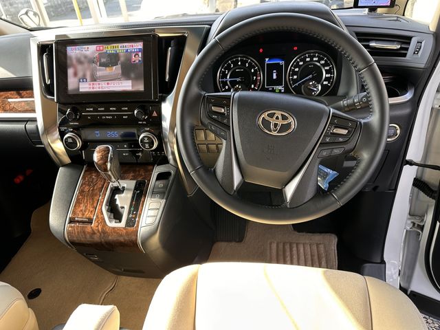TOYOTA ALPHARD 4WD 2023 Image 31
