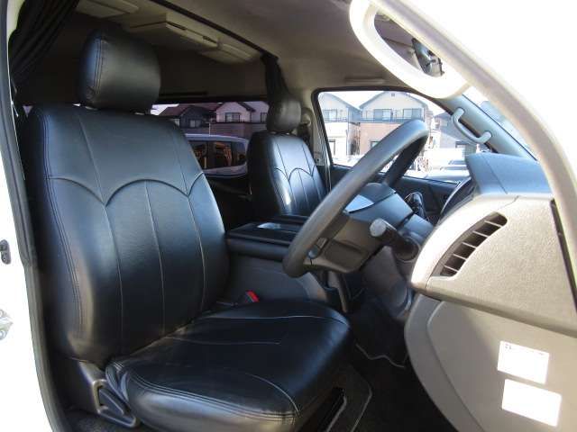 TOYOTA HIACE WAGON 4WD 2015 Image 31