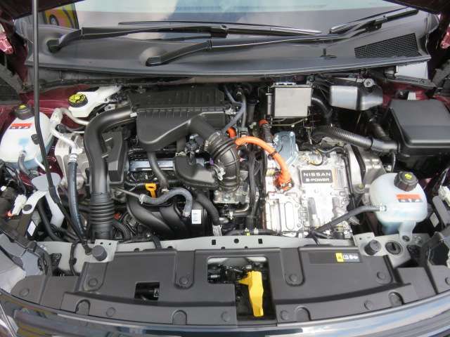 NISSAN NOTE 4WD 2024 Image 31