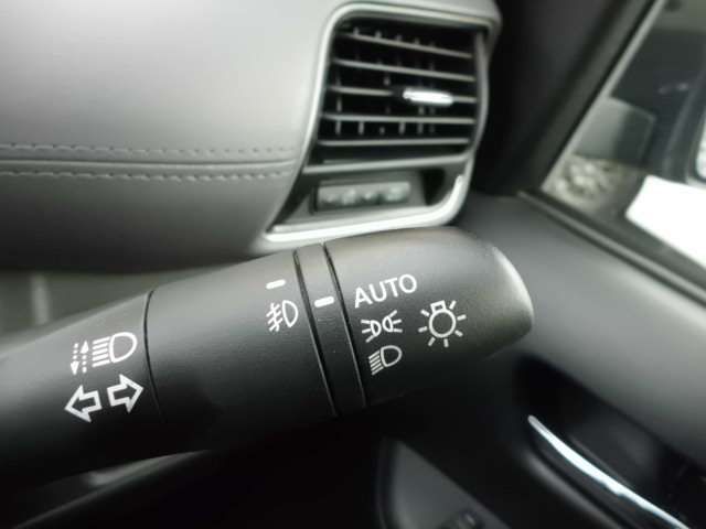 NISSAN SERENA  S-HYBRID 4WD 2021 Image 31