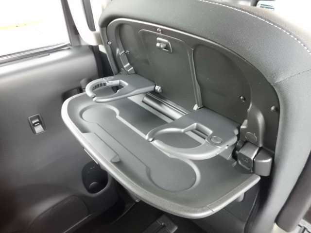 NISSAN SERENA  S-HYBRID 4WD 2021 Image 31