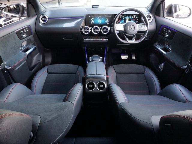 MERCEDES BENZ GLA CL 2023 Image 31