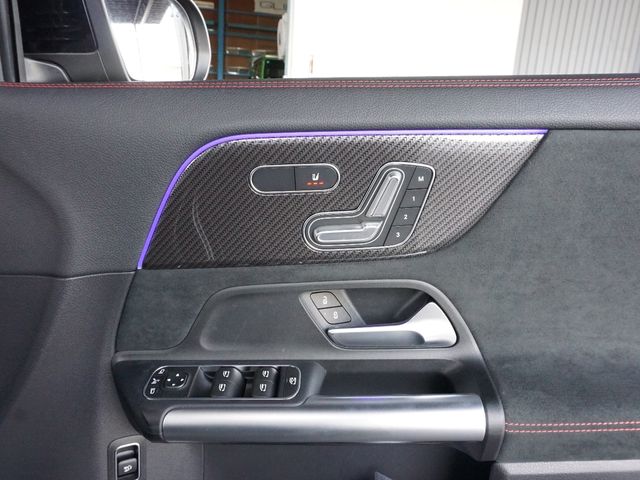 MERCEDES BENZ GLA CL 2023 Image 31