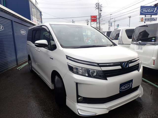 TOYOTA VOXY HYBRID 4WD 2015 Image 31