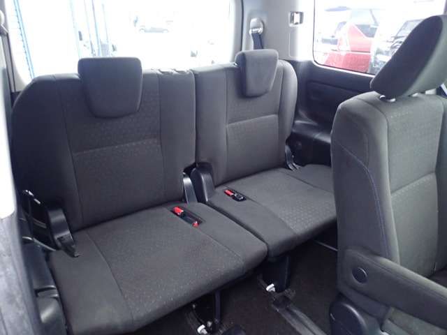 TOYOTA VOXY HYBRID 4WD 2015 Image 31