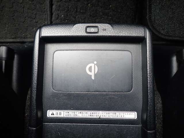 TOYOTA VOXY HYBRID 4WD 2015 Image 31