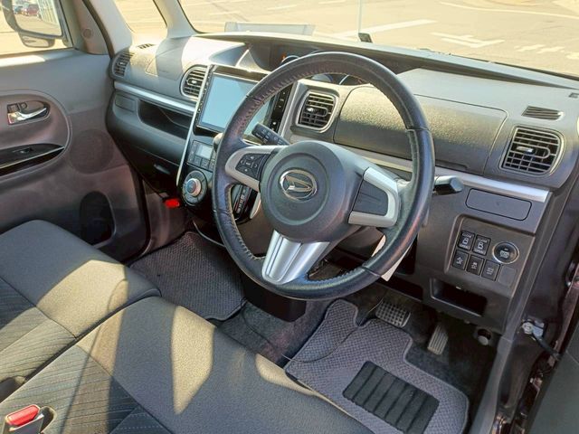 DAIHATSU TANTO CUSTOM 2014 Image 31