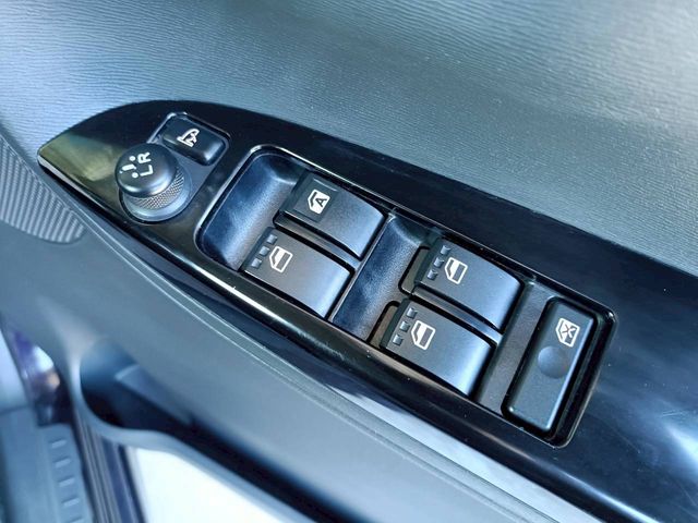 DAIHATSU TANTO CUSTOM 2014 Image 31