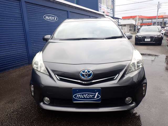 TOYOTA PRIUS ALPHA 2013 Image 31