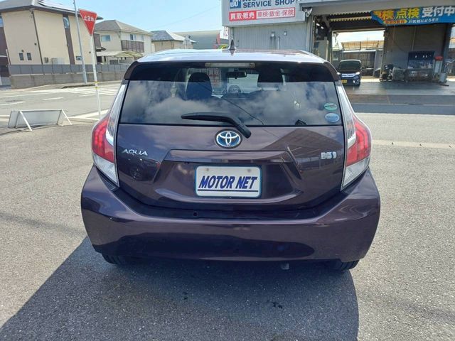 TOYOTA AQUA 2015 Image 31