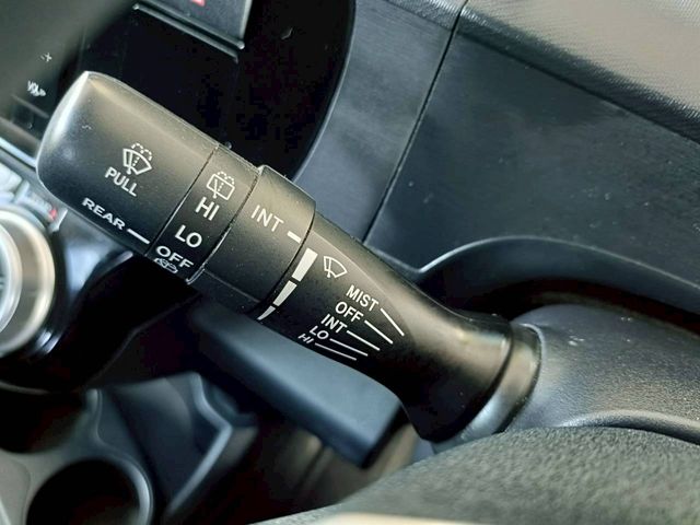 TOYOTA AQUA 2015 Image 31