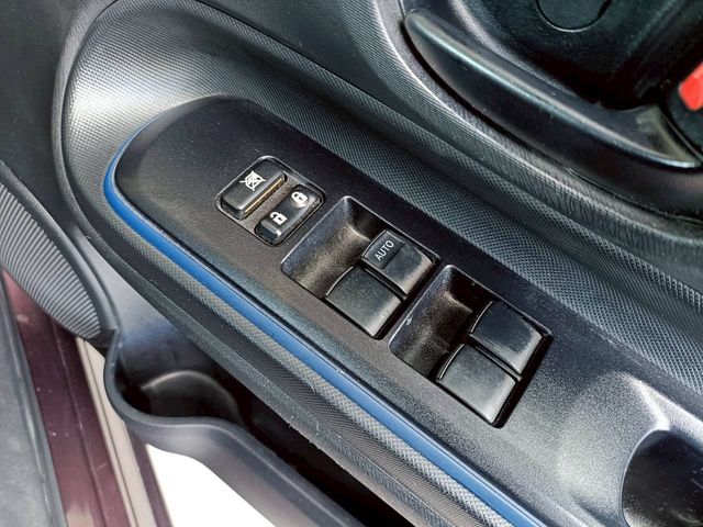 TOYOTA AQUA 2015 Image 31