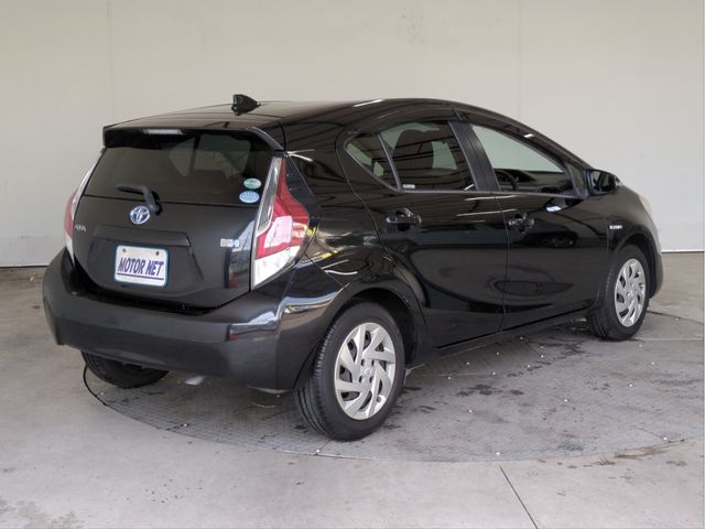 TOYOTA AQUA 2015 Image 31