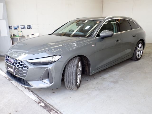 AUDI A5 AVANT 2025 Image 31