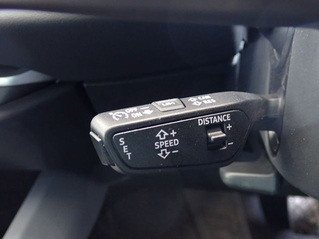 AUDI A5 AVANT 2025 Image 31