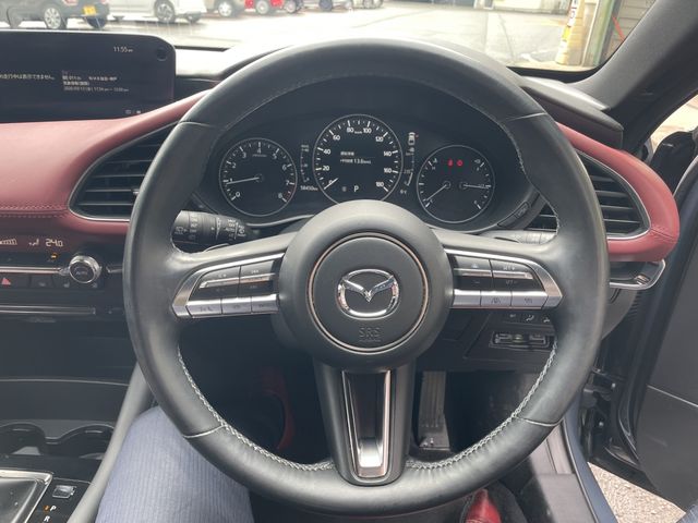 MAZDA 3 FASTBACK 2020 Image 31