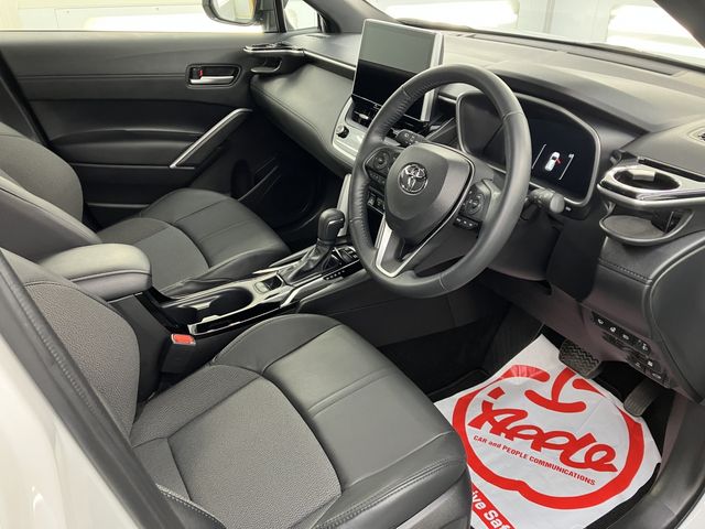 TOYOTA COROLLA CROSS HYBRID 2024 Image 31