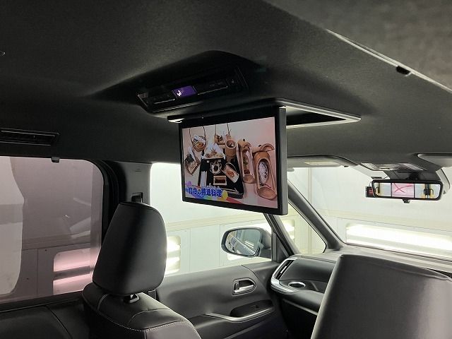 TOYOTA NOAH HYBRID 4WD 2024 Image 31