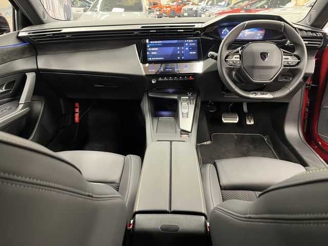 PEUGEOT 408 2024 Image 31
