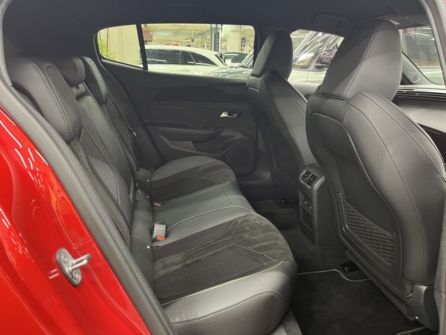 PEUGEOT 408 2024 Image 31