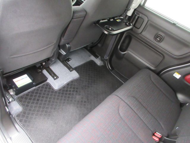 SUZUKI SPACIA 4WD 2023 Image 31