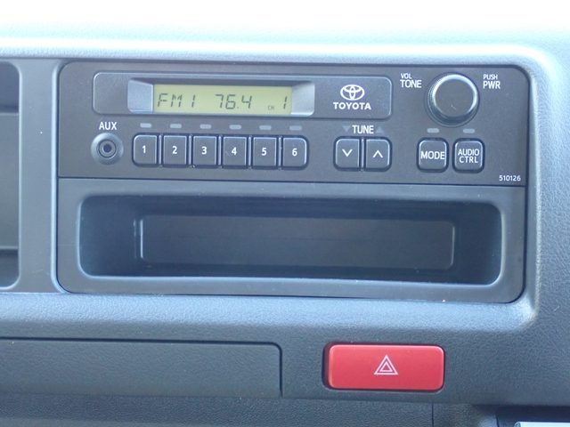 TOYOTA HIACE WAGON 2018 Image 31