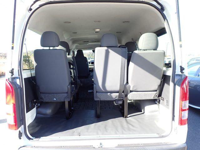 TOYOTA HIACE WAGON 2018 Image 31