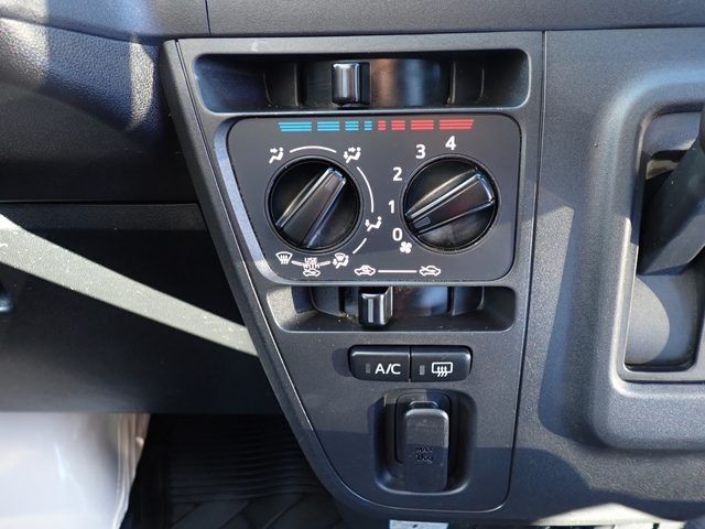 DAIHATSU HIJET CARGO 2020 Image 31