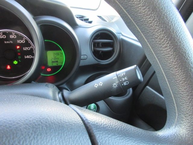 HONDA N BOX 2016 Image 31