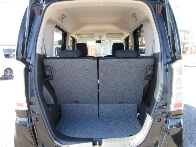 HONDA N BOX 2016 Image 31