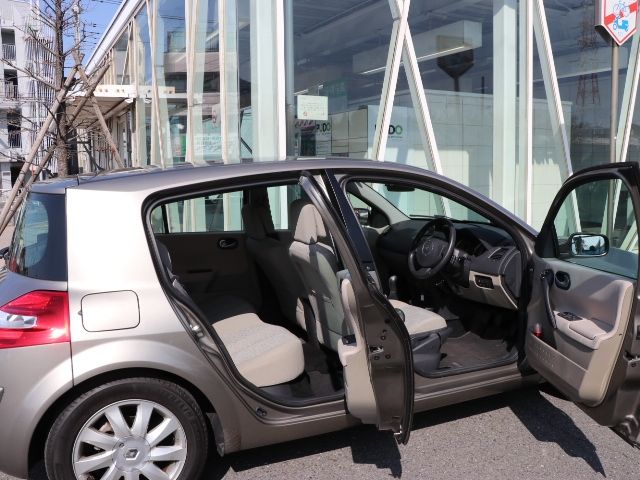 RENAULT MEGANE HATCH 2008 Image 31