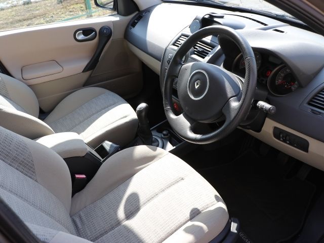 RENAULT MEGANE HATCH 2008 Image 31