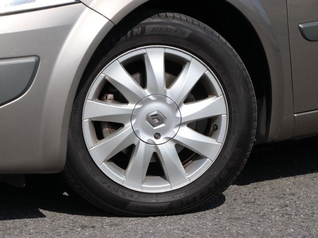 RENAULT MEGANE HATCH 2008 Image 31