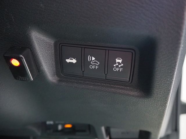 NISSAN SKYLINE HYBRID 4WD 2018 Image 31