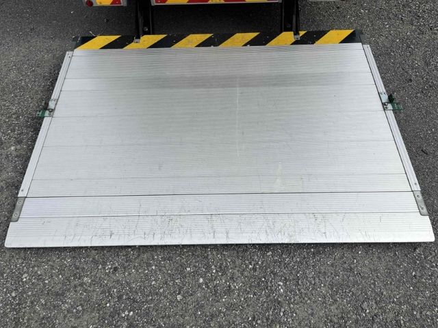 MITSUBISHI CANTER 2016 Image 31