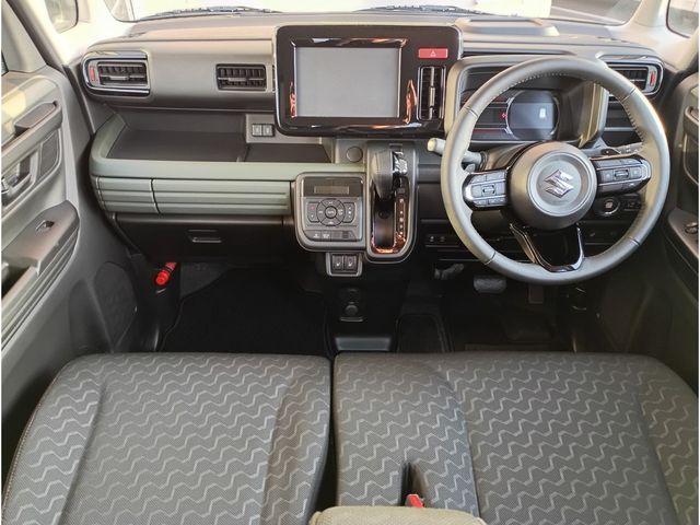 SUZUKI SPACIA GEAR 4WD 2024 Image 31