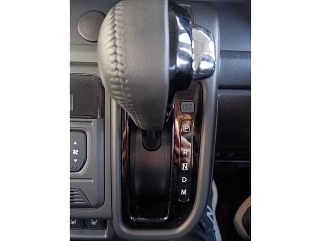 SUZUKI SPACIA GEAR 4WD 2024 Image 31