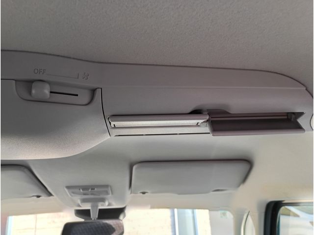 SUZUKI SPACIA GEAR 4WD 2024 Image 31