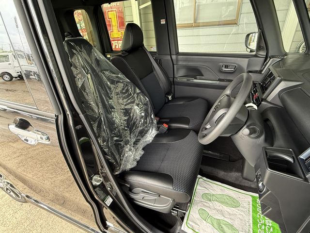 DAIHATSU TANTO CUSTOM 4WD 2025 Image 31