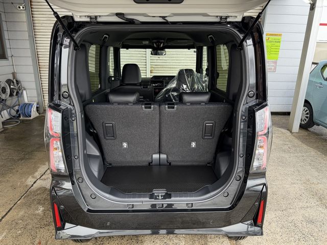 DAIHATSU TANTO CUSTOM 4WD 2025 Image 31