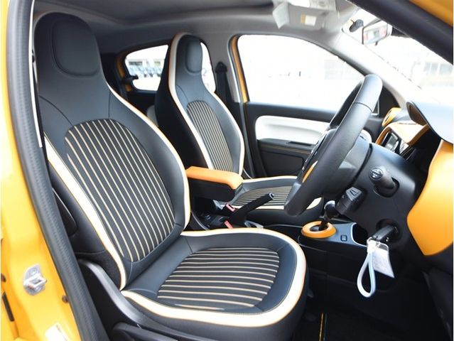 RENAULT TWINGO 2022 Image 31